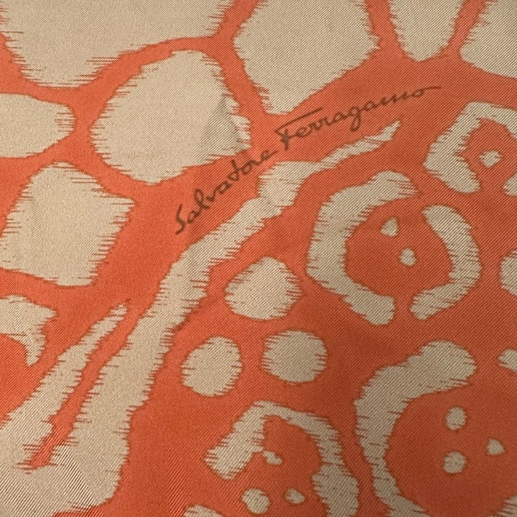 Salvatore Ferragamo Ruffle Orange Leopard Silk Midi Skirt - size 42 (M) - Picture 3 of 6